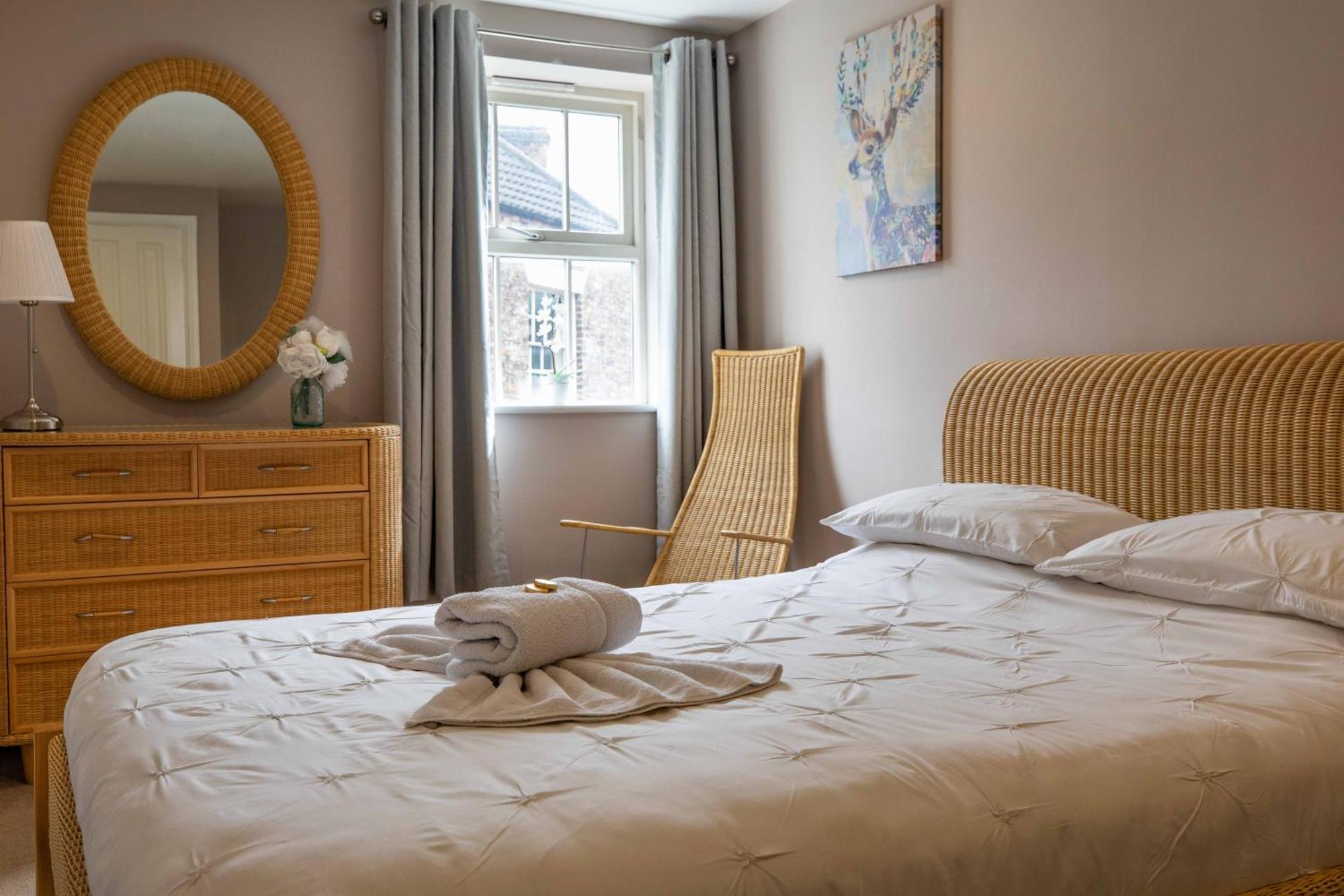 Regent House Apartment *