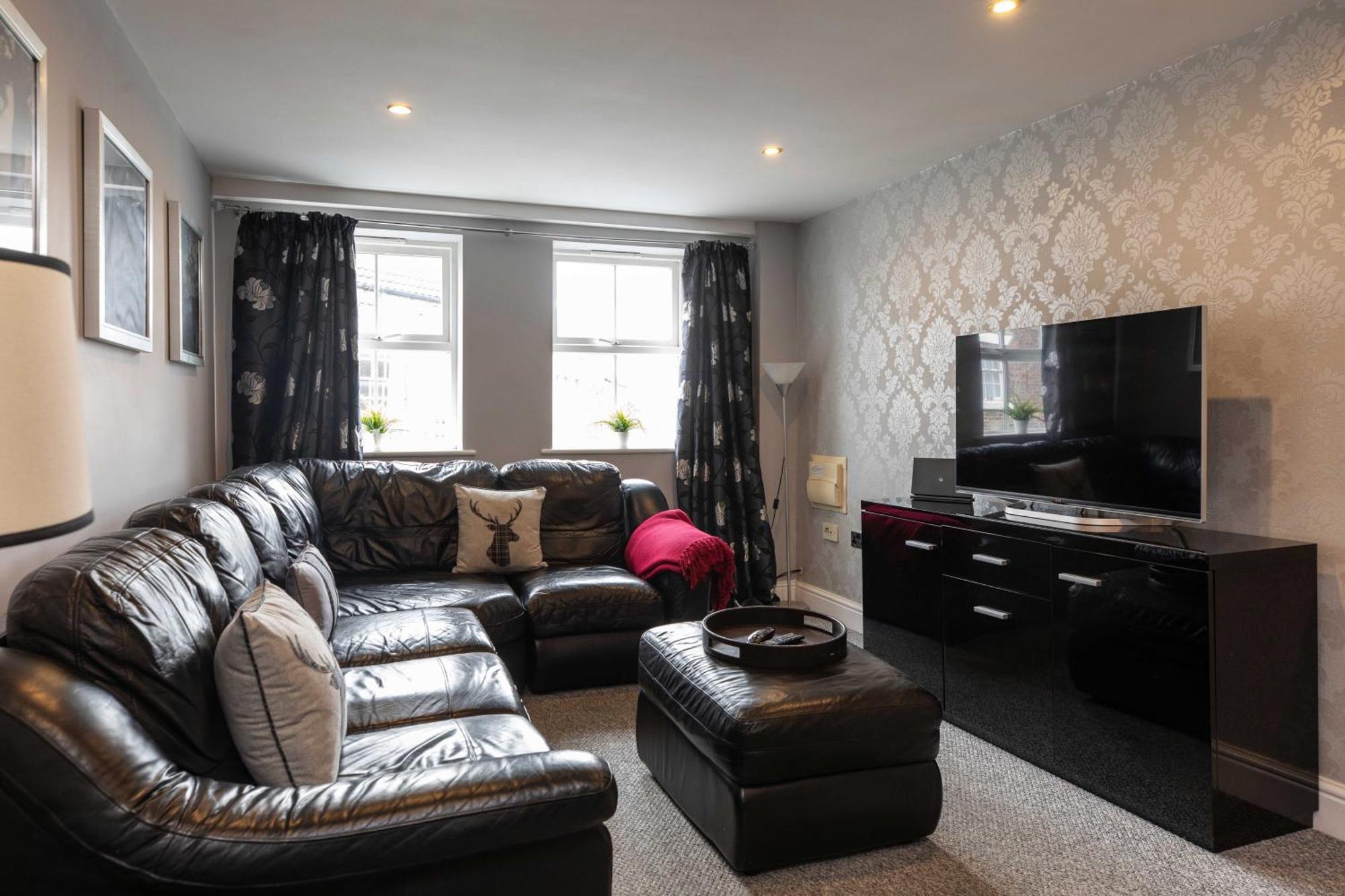 Regent House Apartment